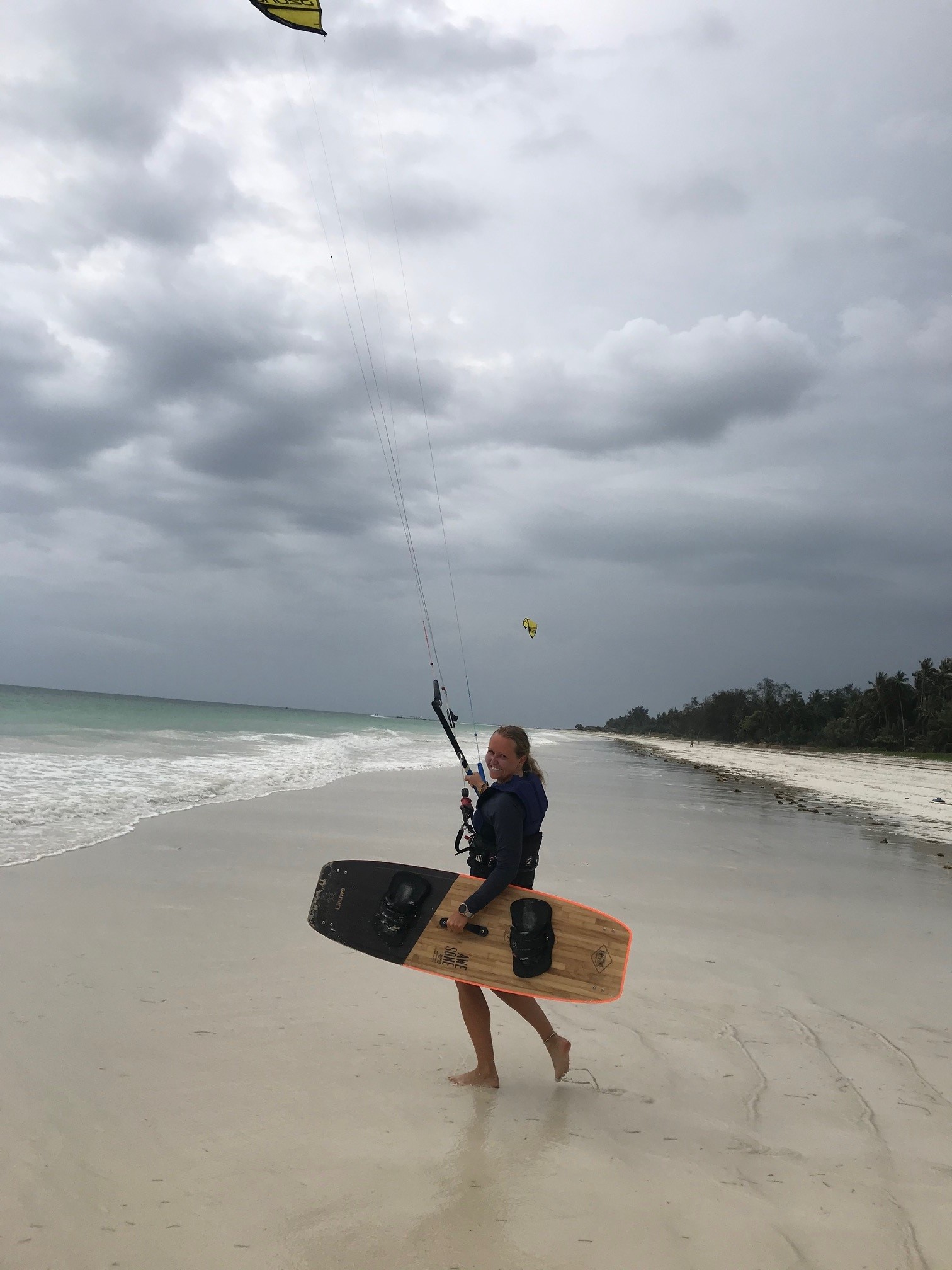 Energy Forward Stories_Stefanie Reading kite surf