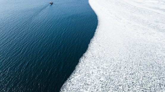 Drone filming the melting of winter ice in Lake Ontario, Canada