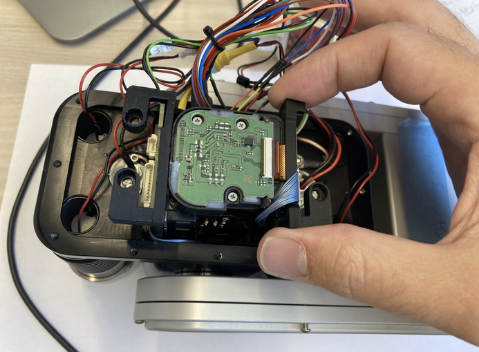 Replacing the Ca-Zoom HD camera module is easy and allows inspectors to continue with their nuclear inspections without needing to decontaminate each camera after use.