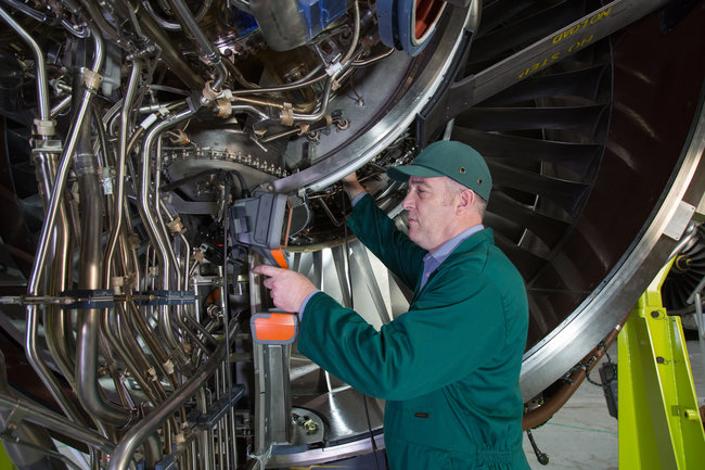 Mentor Flex video borescope measuring defects during an plane engine inspection for aircraft maintenance.