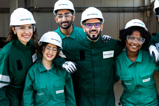 Sustainability hero image (Baker Hughes employees)