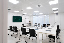 FLC Dante room