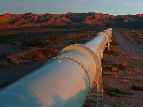 Photo of a midstream pipeline in the desert.