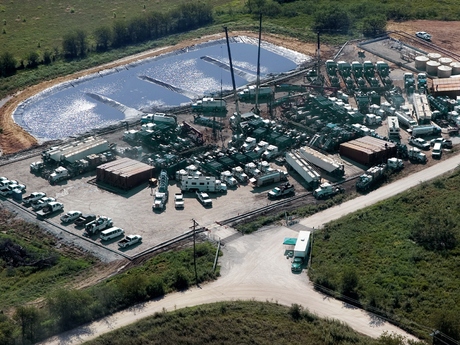 Energized CO2 fracturing services