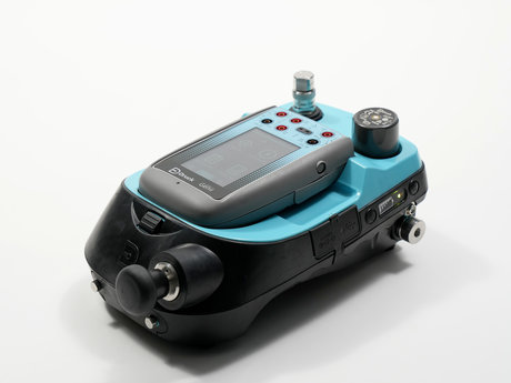PV624 Portable Hybrid Pressure Controller